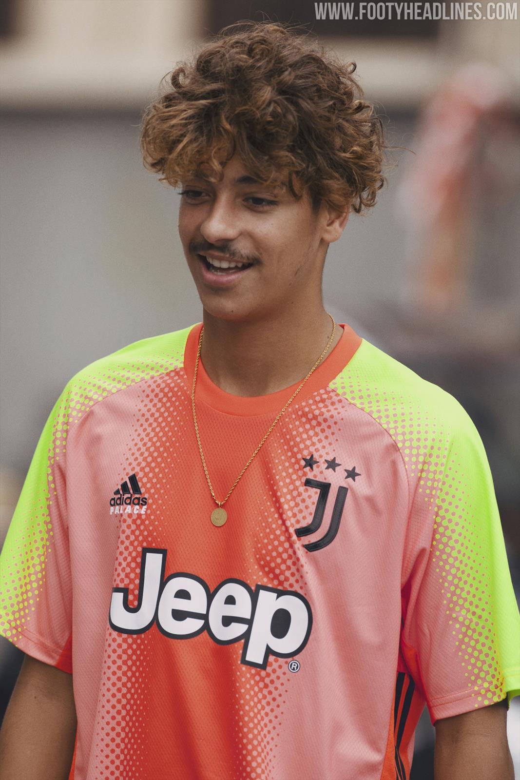 Juventus palace goalkeeper deals jersey